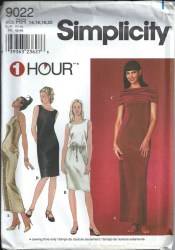9022  SIMPLICITY 1 HR KNIT SLEEVELESS DRESS LENGTHS,TUBE STOLE PATTERN 14-20 UNCUT